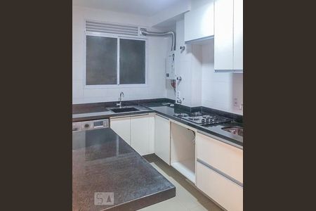 Cozinha de apartamento para alugar com 2 quartos, 48m² em Jardim Íris, São Paulo