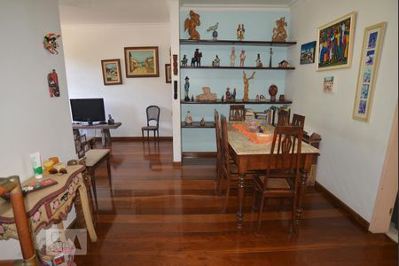 Sala de apartamento à venda com 3 quartos, 111m² em Laranjeiras, Rio de Janeiro
