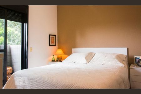 Apartamento à venda com 136m², 3 quartos e 2 vagasSuite Master 