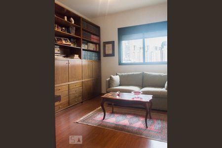 Apartamento à venda com 136m², 3 quartos e 2 vagasQuarto 2