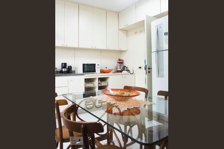 Apartamento à venda com 136m², 3 quartos e 2 vagasCozinha