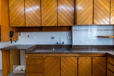 Apartamento à venda com 75m², 2 quartos e 1 vaga Apartamento à venda com 75m², 2 quartos e 1 vagaCozinha
