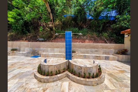 Apartamento à venda com 75m², 2 quartos e 1 vaga Apartamento à venda com 75m², 2 quartos e 1 vagaÁrea comum - Piscina