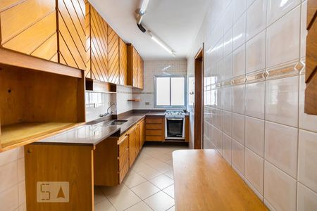 Apartamento à venda com 75m², 2 quartos e 1 vaga Apartamento à venda com 75m², 2 quartos e 1 vagaCozinha