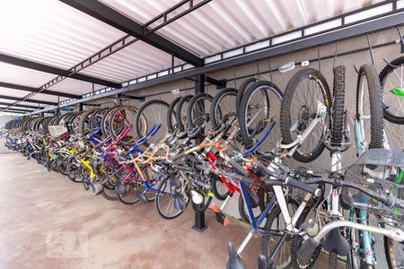 Apartamento à venda com 75m², 2 quartos e 1 vaga Apartamento à venda com 75m², 2 quartos e 1 vagaBicicletário