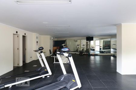 Apartamento à venda com 75m², 2 quartos e 1 vaga Apartamento à venda com 75m², 2 quartos e 1 vagaÁrea comum - Academia