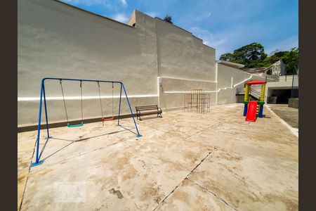 Apartamento à venda com 75m², 2 quartos e 1 vaga Apartamento à venda com 75m², 2 quartos e 1 vagaÁrea Comum - Playground