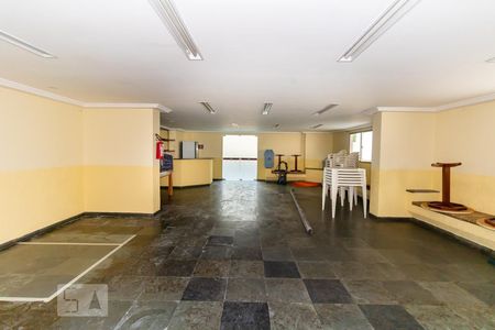 Apartamento à venda com 75m², 2 quartos e 1 vaga Apartamento à venda com 75m², 2 quartos e 1 vagaÁrea comum - Salão de festas
