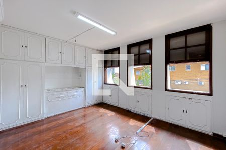 Casa para alugar com 440m², 4 quartos e 5 vagasQuarto 4 