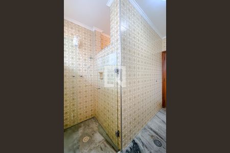 Casa para alugar com 440m², 4 quartos e 5 vagasBanheiro