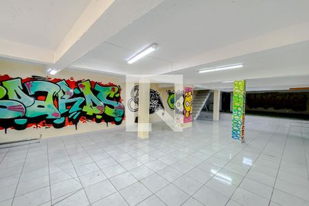 Casa para alugar com 440m², 4 quartos e 5 vagasÁrea comum - Salão de jogos