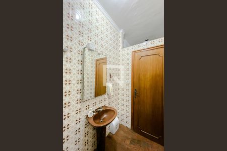 Casa para alugar com 440m², 4 quartos e 5 vagasLavabo