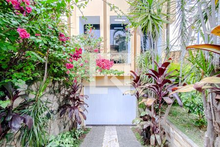 Casa para alugar com 440m², 4 quartos e 5 vagasÁrea Externa
