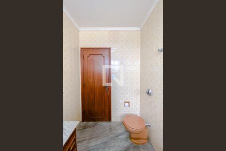 Casa para alugar com 440m², 4 quartos e 5 vagasBanheiro do Quarto 4 