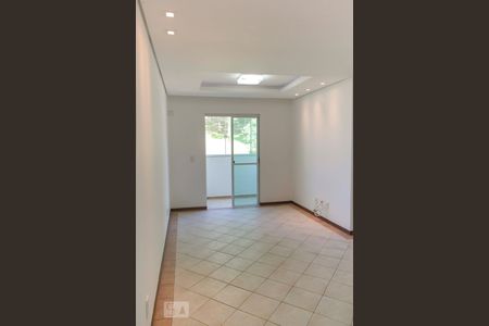 Sala de apartamento para alugar com 3 quartos, 85m² em Córrego Grande, Florianópolis
