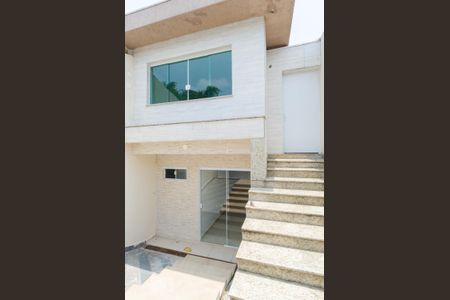 Casa para alugar com 32m², 1 quarto e sem vaga Casa para alugar com 32m², 1 quarto e sem vagaFachada