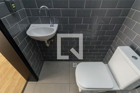 Banheiro de kitnet/studio para alugar com 1 quarto, 25m² em Campos Elíseos, São Paulo