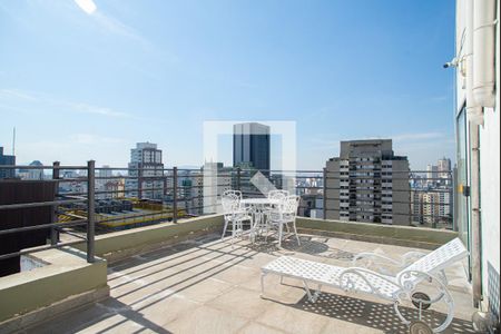 Studio para alugar com 28m², 1 quarto e 1 vaga Studio para alugar com 28m², 1 quarto e 1 vagaÁrea comum - Solário