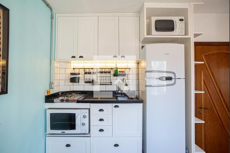 Studio para alugar com 28m², 1 quarto e 1 vaga Studio para alugar com 28m², 1 quarto e 1 vagaCozinha