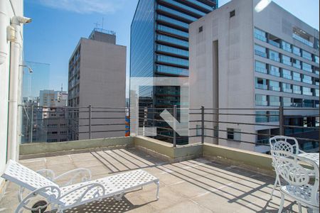 Studio para alugar com 28m², 1 quarto e 1 vaga Studio para alugar com 28m², 1 quarto e 1 vagaÁrea comum - Solário