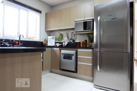 Casa de condomínio para alugar com 450m², 4 quartos e 4 vagas Casa de condomínio para alugar com 450m², 4 quartos e 4 vagasCozinha