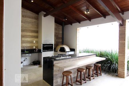 Casa de condomínio para alugar com 450m², 4 quartos e 4 vagas Casa de condomínio para alugar com 450m², 4 quartos e 4 vagasÁrea Externa