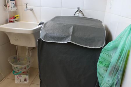 Apartamento à venda com 65m², 2 quartos e 1 vagaÁrea de Serviço