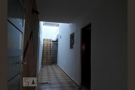 Corredor de casa para alugar com 3 quartos, 250m² em Jardim São Ricardo, São Paulo