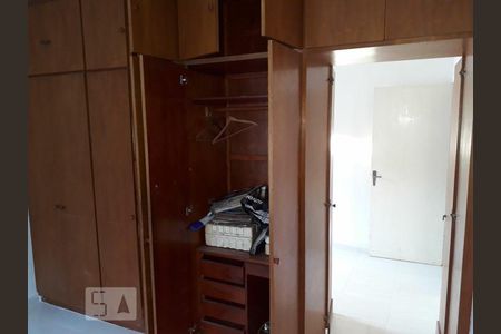 Quarto de casa à venda com 2 quartos, 250m² em Jardim São Ricardo, São Paulo