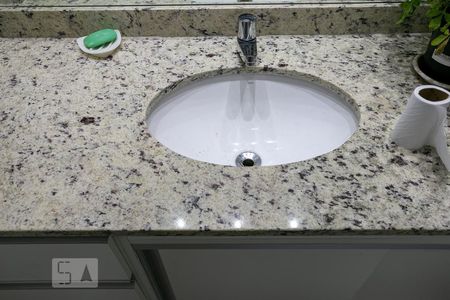 Apartamento à venda com 57m², 2 quartos e 2 vagasBanheiro