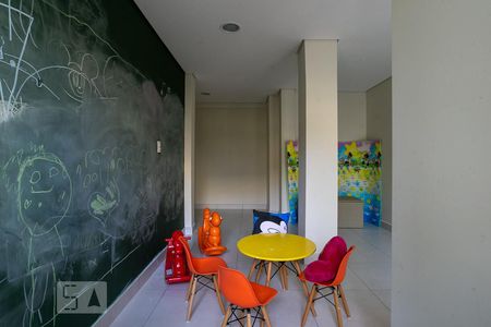 Apartamento à venda com 57m², 2 quartos e 2 vagasÁrea comum - Brinquedoteca