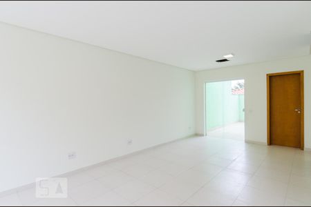 Sala de casa de condomínio à venda com 3 quartos, 240m² em Taboão, São Bernardo do Campo