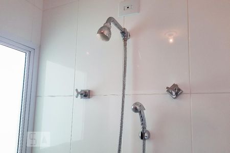 Casa à venda com 240m², 3 quartos e 4 vagas