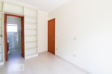Casa à venda com 240m², 3 quartos e 4 vagas