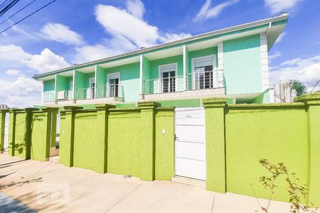 Casa à venda com 240m², 3 quartos e 4 vagas