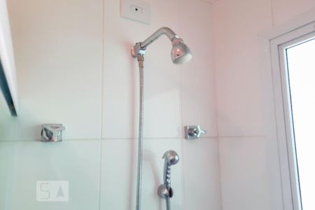 Casa à venda com 240m², 3 quartos e 4 vagas