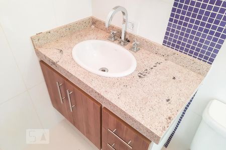 Casa à venda com 240m², 3 quartos e 4 vagas