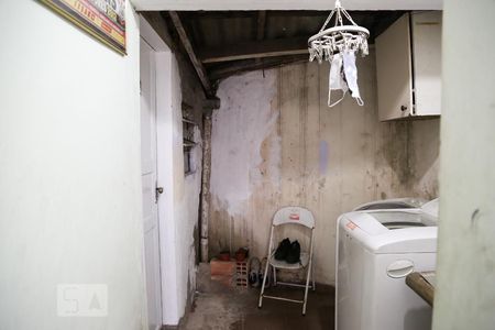 Casa à venda com 100m², 4 quartos e 1 vagaLavanderia
