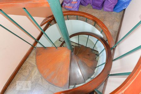 Apartamento à venda com 140m², 1 quarto e 2 vagasCobertura Sala