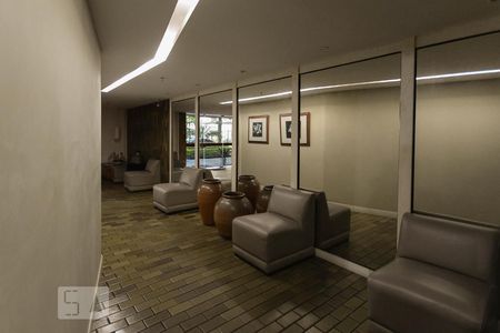 Apartamento à venda com 140m², 1 quarto e 2 vagasPortaria