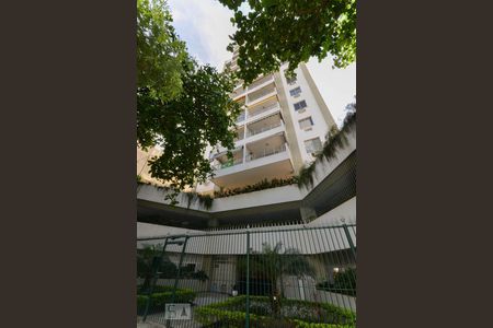 Apartamento à venda com 140m², 1 quarto e 2 vagasFachada