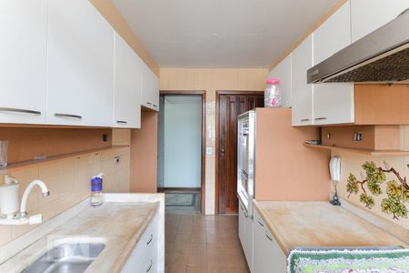 Apartamento à venda com 140m², 1 quarto e 2 vagasCozinha