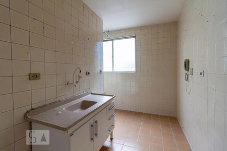 Cozinha de apartamento à venda com 2 quartos, 55m² em Vila Yolanda, Osasco