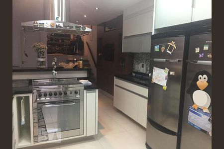 Casa à venda com 300m², 3 quartos e 4 vagasCozinha