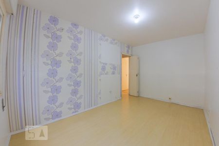 Quarto 1 de apartamento para alugar com 2 quartos, 69m² em Rio Branco, Porto Alegre