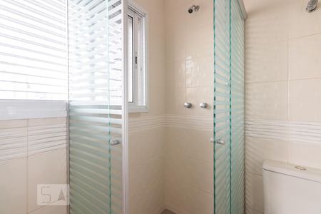 Banheiro Suite de apartamento para alugar com 2 quartos, 150m² em Moema, São Paulo