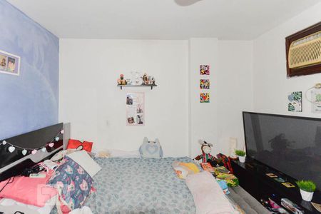 Apartamento à venda com 110m², 2 quartos e 1 vagaSuíte