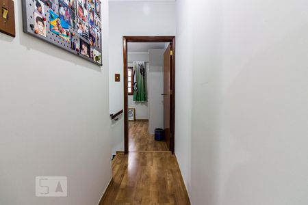 Corredor de casa à venda com 2 quartos, 110m² em Ferreira, São Paulo