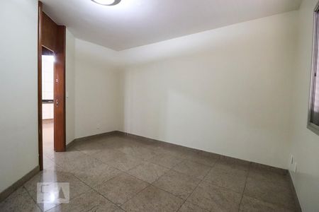 Casa para alugar com 450m², 3 quartos e 1 vagaSala