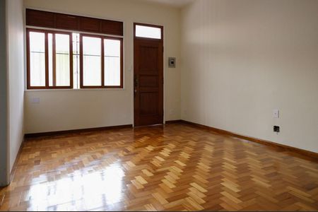 Sala de casa à venda com 3 quartos, 160m² em Tijuca, Rio de Janeiro